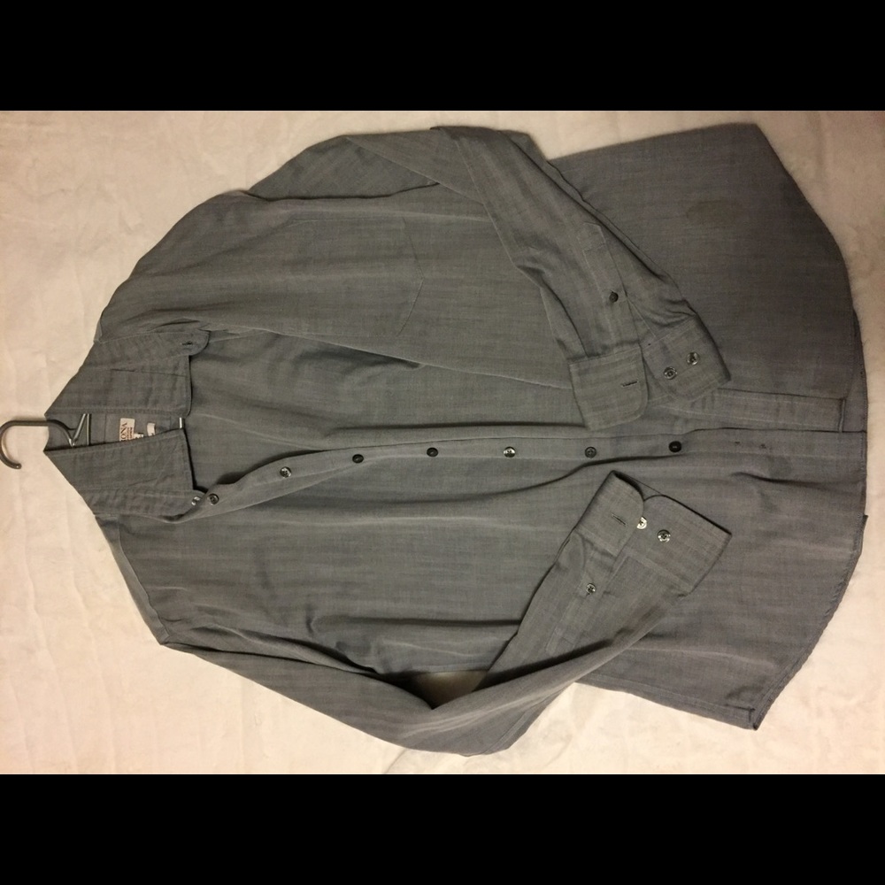 Men’s Dress Shirt